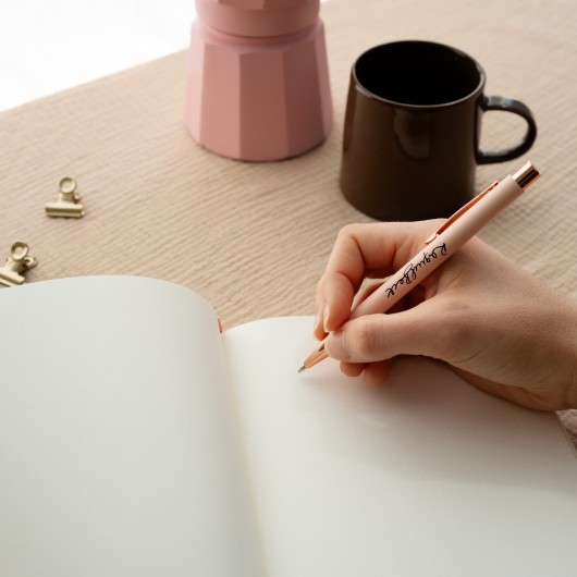 RAQUEL BECK SET PREMIUM A5 NOTEBOOK WITH PEN