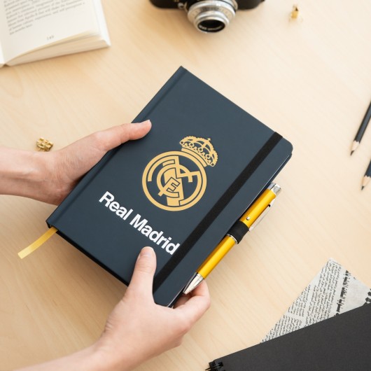 REAL MADRID PREMIUM A5 NOTEBOOK WITH PROJECTOR PEN