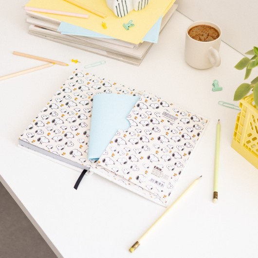 SNOOPY PREMIUM A5 PLUSH COVER NOTEBOOK