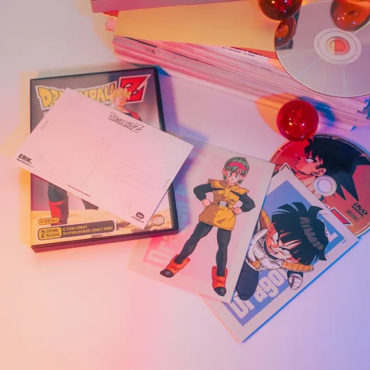 DRAGON BALL POSTCARD BOOK