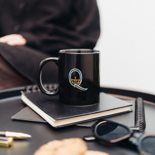 QUEEN MUG