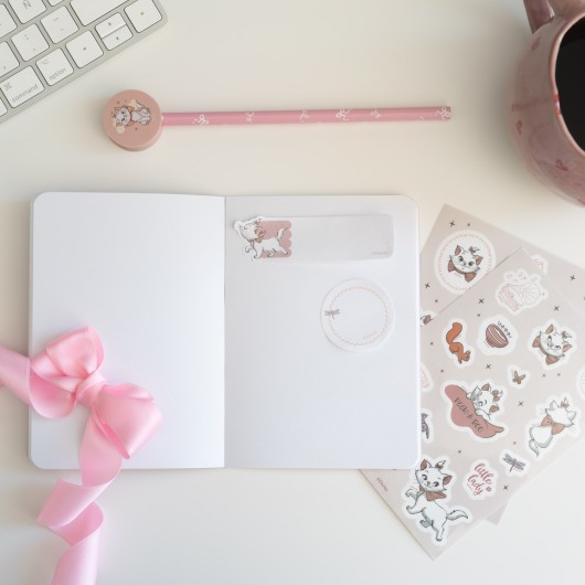 DISNEY BONJOUR MARIE STATIONERY SET