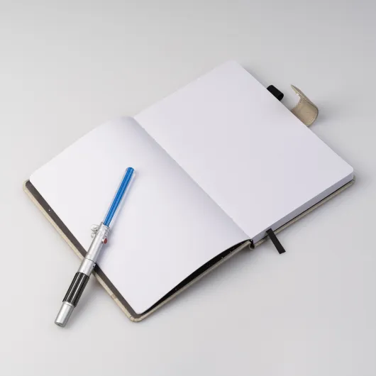 STAR WARS LUKE SKYWALKER A5 PREMIUM NOTEBOOK WITH LIGHTSABER PEN