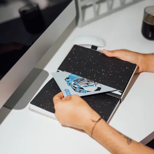 STAR WARS LUKE SKYWALKER A5 PREMIUM NOTEBOOK WITH LIGHTSABER PEN