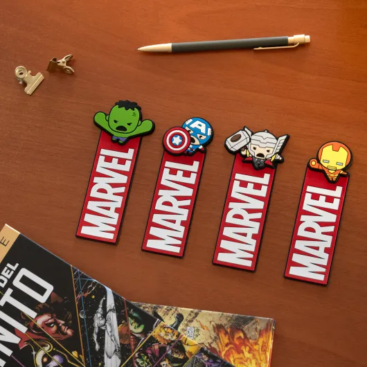 MARVEL THE AVENGERS SET OF 4 BOOKMARKS