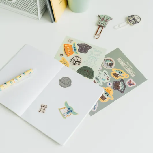 STAR WARS THE MANDALORIAN GROGU STATIONERY SET