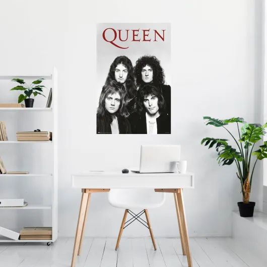 QUEEN 2 POSTER