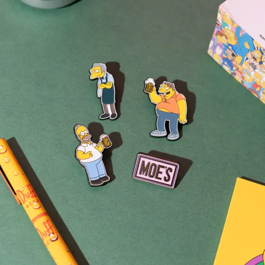 THE SIMPSONS MOE'S TAVERN SET OF 4 PINS