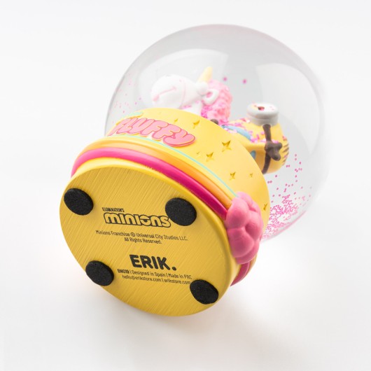 MINIONS SNOW GLOBE