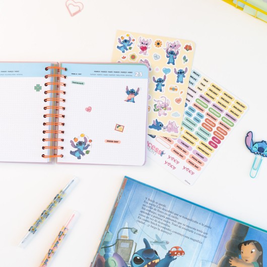 DISNEY STITCH AND ANGEL 2026/2027 DAY PER PAGE M 11 MONTHS ACADEMIC DIARY