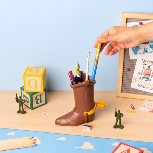 DISNEY PIXAR TOY STORY BOOT WOODY PEN HOLDER WITH STATIONERY SET