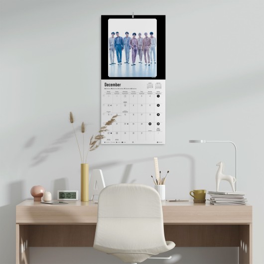 BTS 2027 30X30 CALENDAR