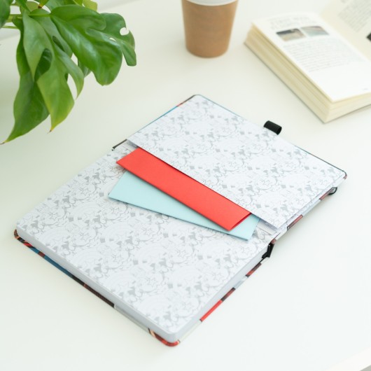 CUADERNO PREMIUM A5 CON BOLIGRAFO MARVEL CAPITAN AMERICA - UNIFORME