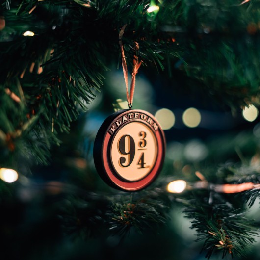 SET DE 3 ADORNOS DE NAVIDAD HARRY POTTER-SOMBRERO SELECCIONADOR, ANDEN 9 3/4 Y HEDWIG