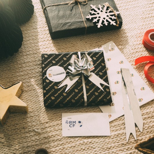 SET DE PAPEL DE REGALO REAL MADRID