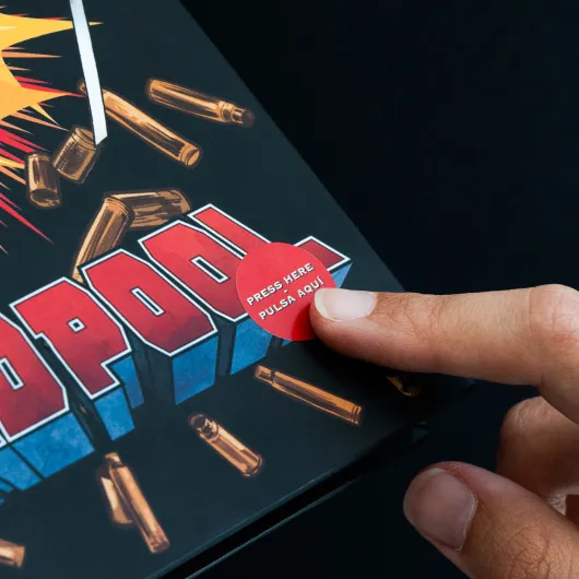 CUADERNO PREMIUM A5 CON LUZ MARVEL DEADPOOL