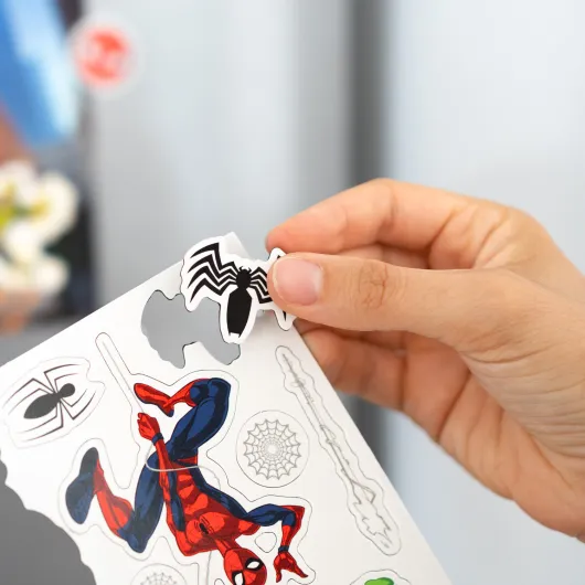 SET DE IMANES TROQUELADOS MARVEL SPIDERMAN