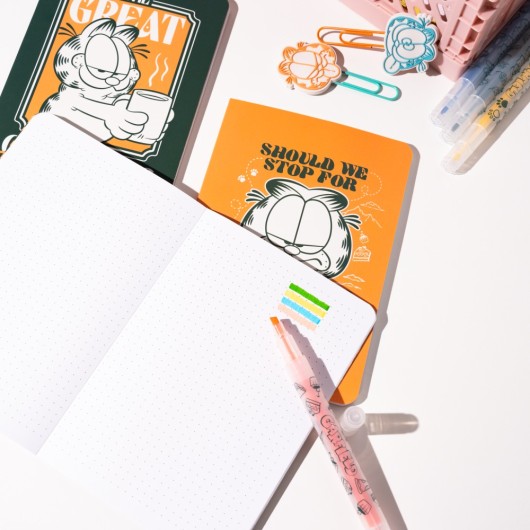 SET DE PAPELERIA GARFIELD