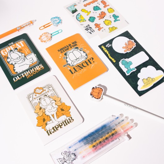SET DE PAPELERIA GARFIELD
