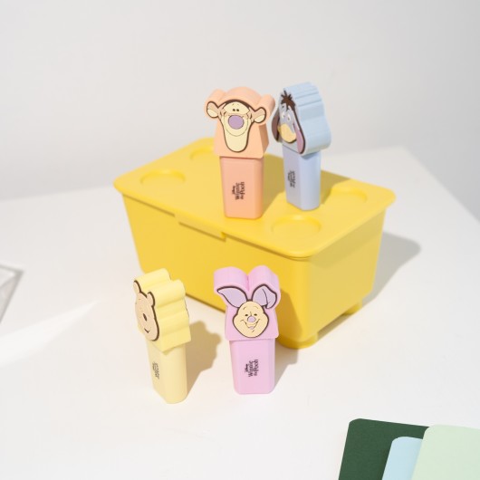 SET DE 4 SUBRAYADORES CON TOPPER DISNEY WINNIE THE POOH