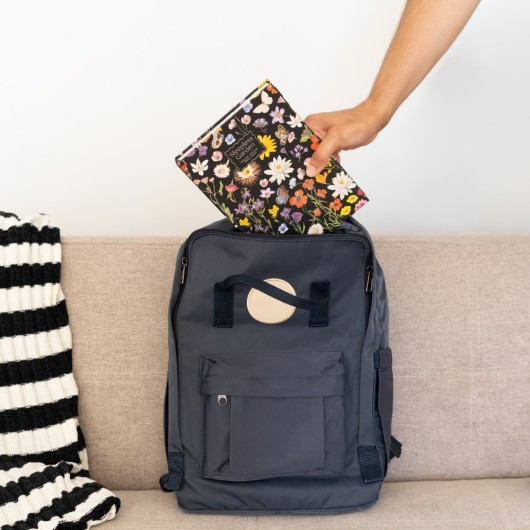 AGENDA ESCOLAR 2026/2027 SEMANA VISTA A5 CON LOMO 17 MESES SLEEPLESS GARDEN