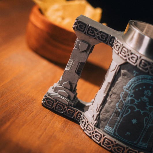 JARRA CON VASO DE ACERO EL SEÑOR DE LOS ANILLOS MINAS DE MORIA