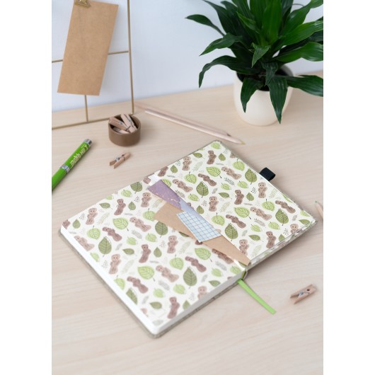CUADERNO PREMIUM A5 CON BOLIGRAFO PROYECTOR MARVEL GROOT