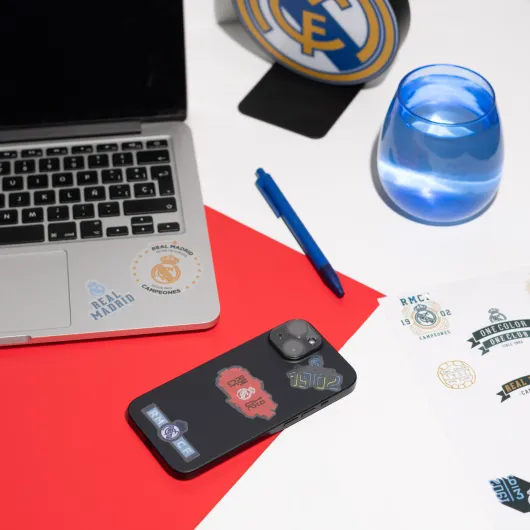 ÉTIQUETTES RÉUTILISABLES  REAL MADRID