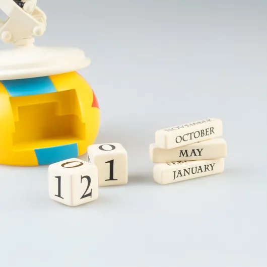 CALENDRIER PERPETUEL 3D DISNEY PIXAR LUXO JR ET BALLON