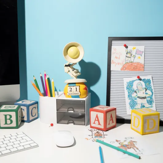 CALENDRIER PERPETUEL 3D DISNEY PIXAR LUXO JR ET BALLON