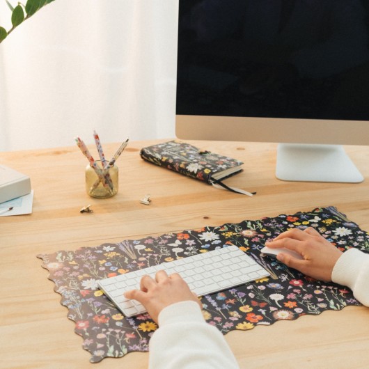 TAPIS DE SOURIS EN SIMILI CUIR SLEEPLESS GARDEN