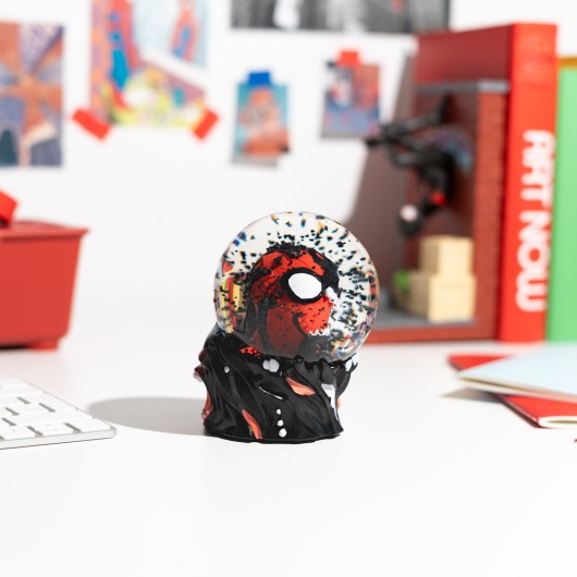 BOULE À NEIGE MARVEL SPIDERMAN