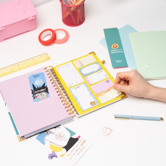 AGENDA SCOLAIRE 2026/2027 SEMAINIER ESSENTIAL PEDRITA PARKER