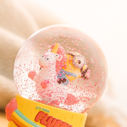 BOULE À NEIGE MINIONS