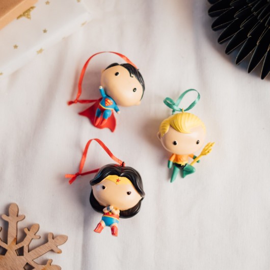 SET DE 3 ADORNOS DE NAVIDAD DC COMICS-SUPERMAN, WONDER WOMAN Y AQUAMAN