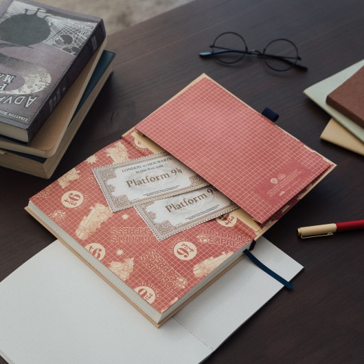QUADERNO PREMIUM A5 CON PENNA HARRY POTTER BINARIO 9 3/4