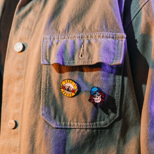 SET DE 4 PIN BADGE GUNS N ROSES