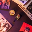 SET DE 4 PIN BADGE GUNS N ROSES