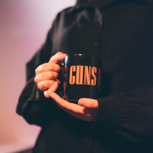TAZZA GUNS N ROSES