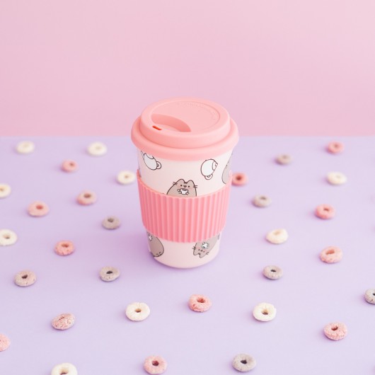 BICCHIERE DI CERAMICA CON TAPPO PUSHEEN MOMENTS