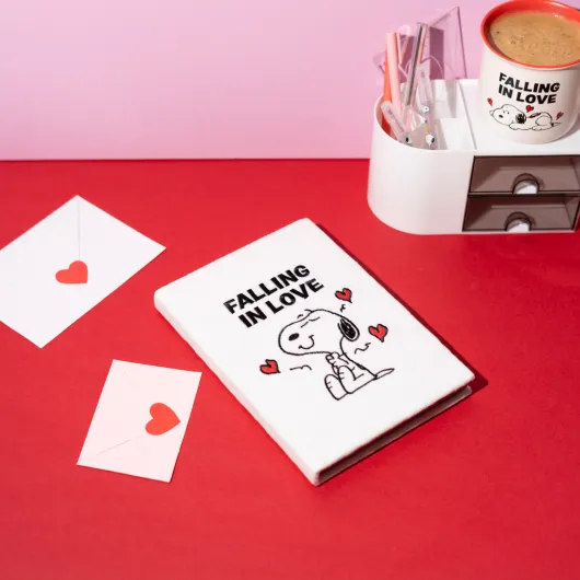 QUADERNO PREMIUM A5 COPERTINA PELUCHE SNOOPY LOVE SEASON