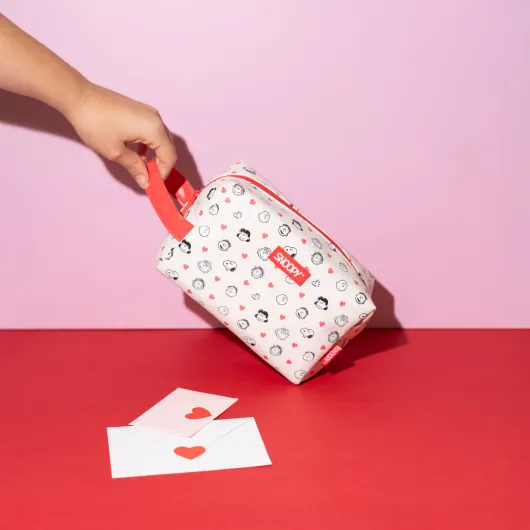 TROUSSE SNOOPY LOVE SEASON