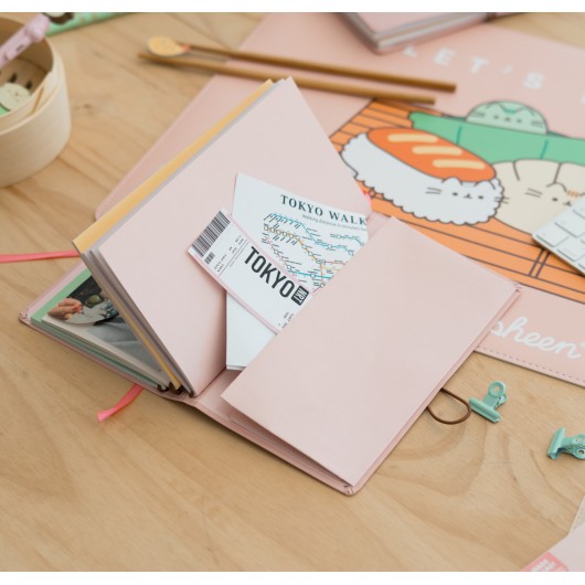 QUADERNO DA VIAGGIO TRIPLO PUSHEEN SUSHI ROLL