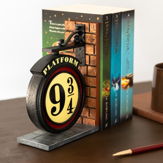 SUPORTES DE LIVROS HARRY POTTER PLATAFORMA 9 3/4