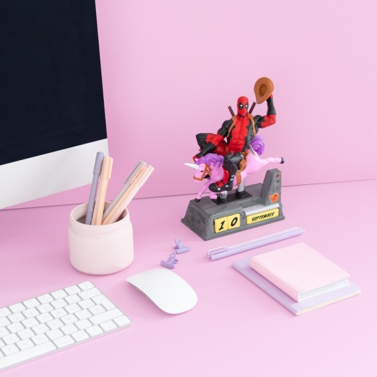 CALENDÁRIO PERPÉTUO 3D MARVEL DEADPOOL