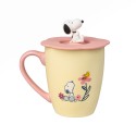 CANECA PREMIUM COM TAPA SNOOPY
