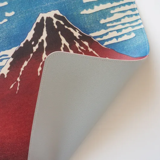 TAPETE DE RATO PELE VEGAN HOKUSAI