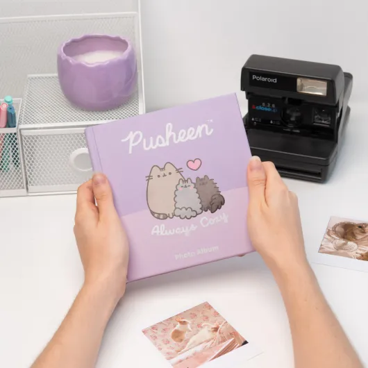 ALBUM DE FOTOS 16X16CM 24 PAGINAS AUTOCOLANTES PUSHEEN MOMENTS