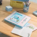 CONJUNTO CADERNO PREMIUM A5 COM ESFEROGRÁFICA MOOMIN