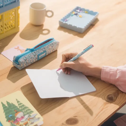 PACK ESTOJO COM ESFEROGRÁFICA E LAPIZ MOOMIN